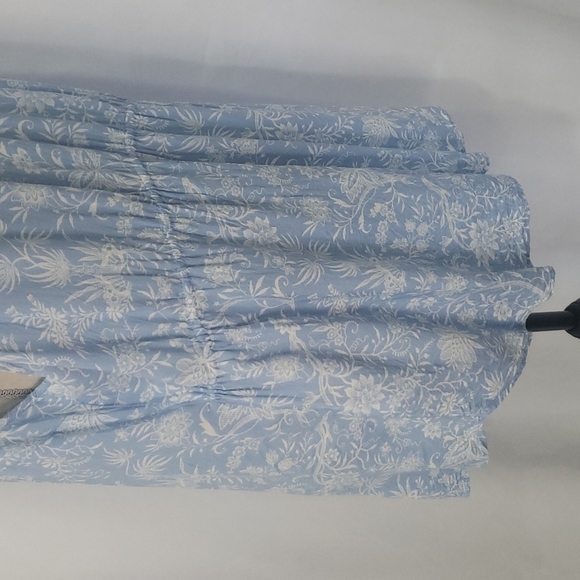 3/$30 H&M MAMA Floral Button Down Collared Shirt 100% Viscose Nursing - Picture 5 of 9